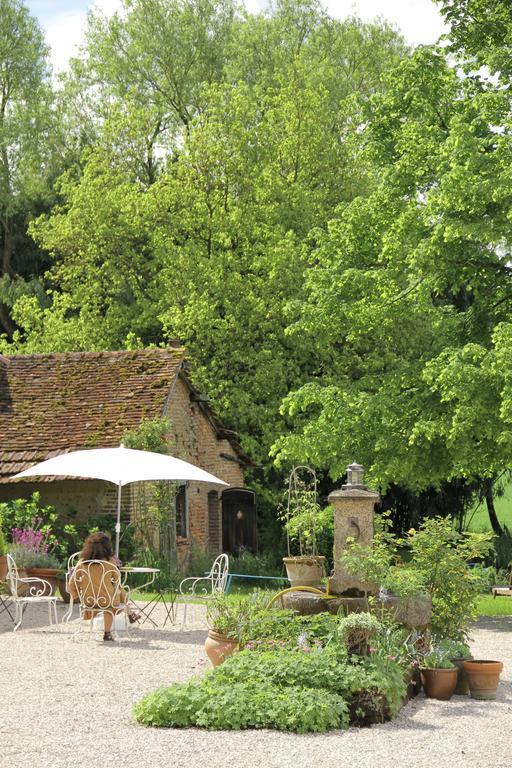Bed and Breakfast La Ferme de Marie Eugénie Bruailles Exterior foto